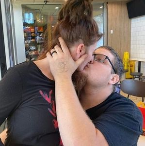 Meet your Posher, Brittney